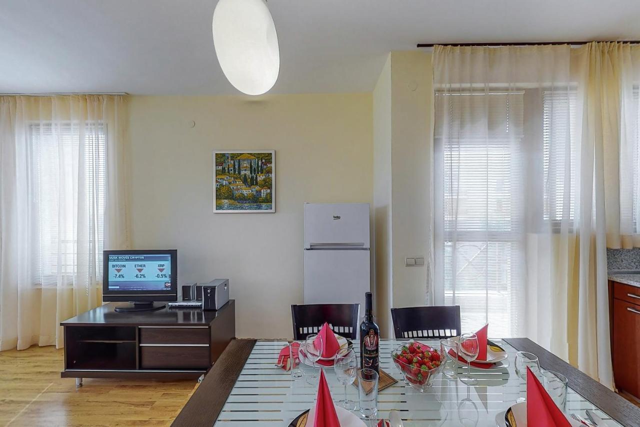 Lighthouse Luxe Estate Apart & Villas Balchik Exterior photo